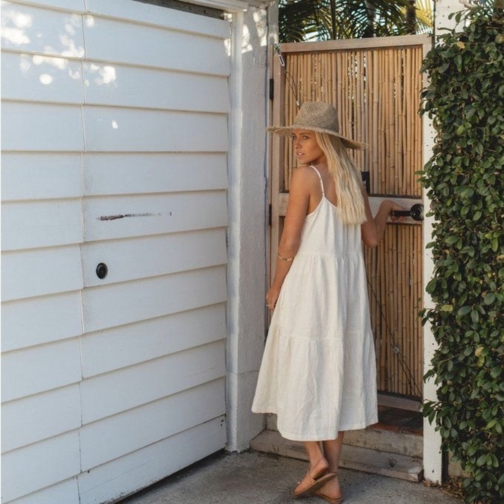 Solai the Label Maxi Dress Size Small EUC
